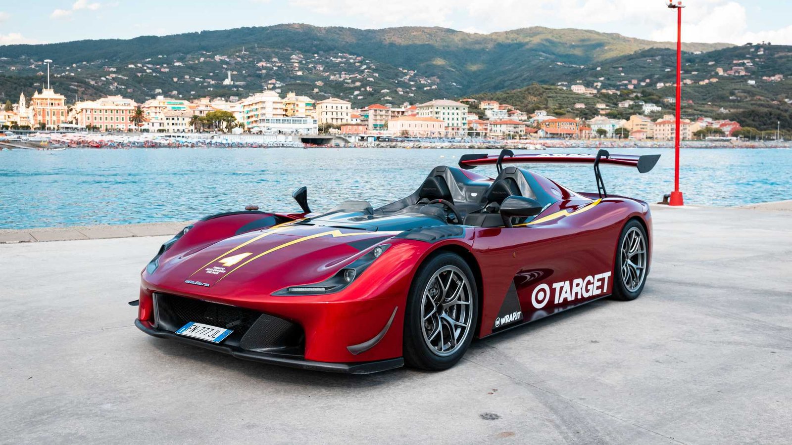 Dallara Stradale, kit aerodinâmico EXPerience e carroceria Zanardi